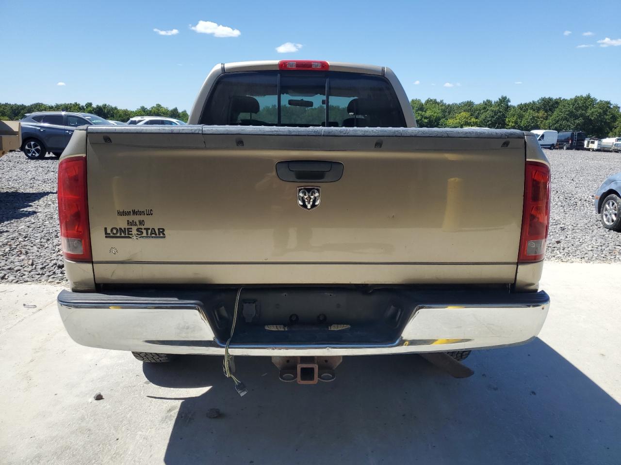 2004 Dodge Ram 1500 St VIN: 1D7HU18D04J244922 Lot: 70346785