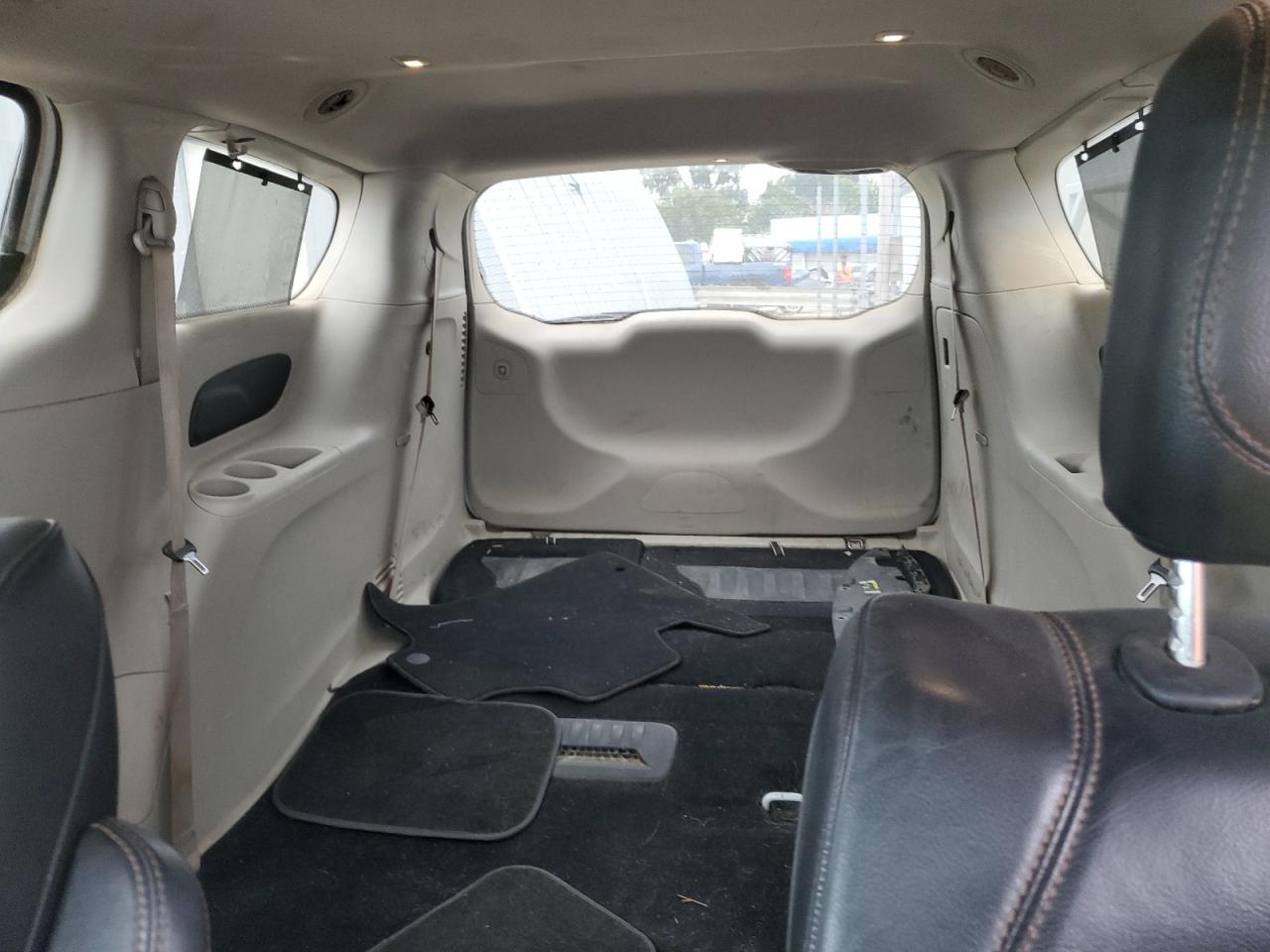 2018 Chrysler Pacifica Touring L VIN: 2C4RC1BG9JR214099 Lot: 70452295