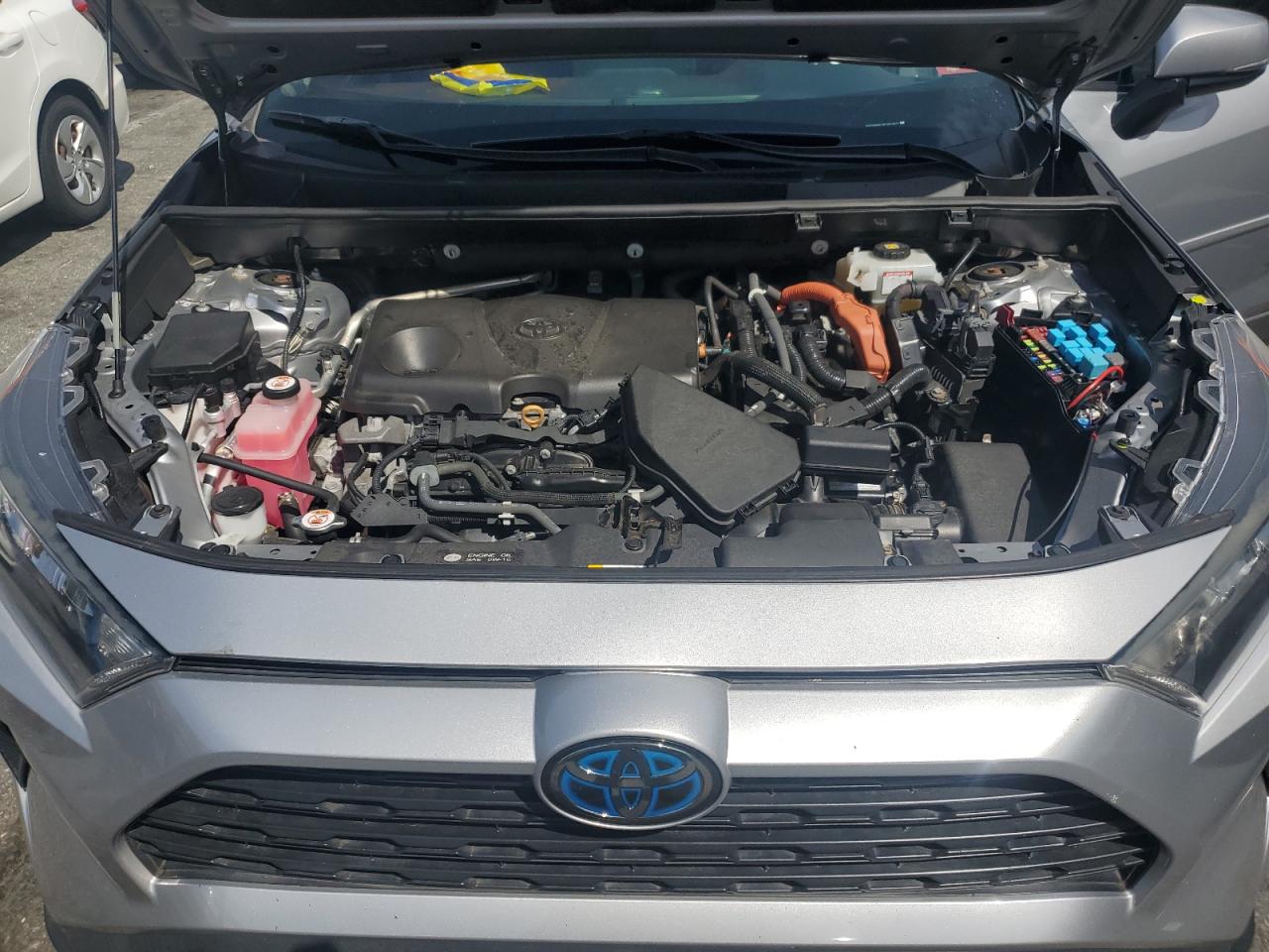 2020 Toyota Rav4 Le VIN: 2T3MWRFV8LW048871 Lot: 70785595