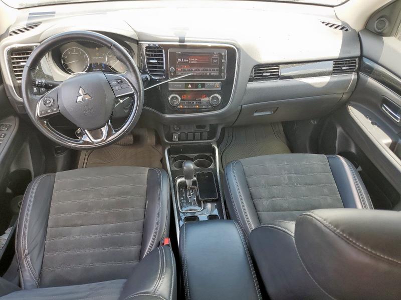  MITSUBISHI OUTLANDER 2019 Белы