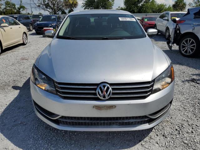  VOLKSWAGEN PASSAT 2014 Silver