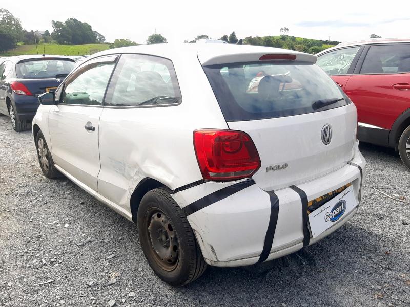 2011 VOLKSWAGEN POLO S 60 