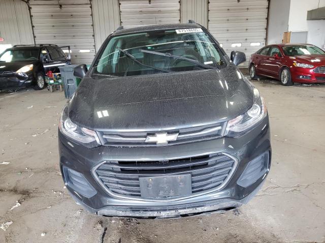 Parquets CHEVROLET TRAX 2017 Szary