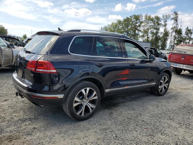  VOLKSWAGEN TOUAREG 2017 Синий