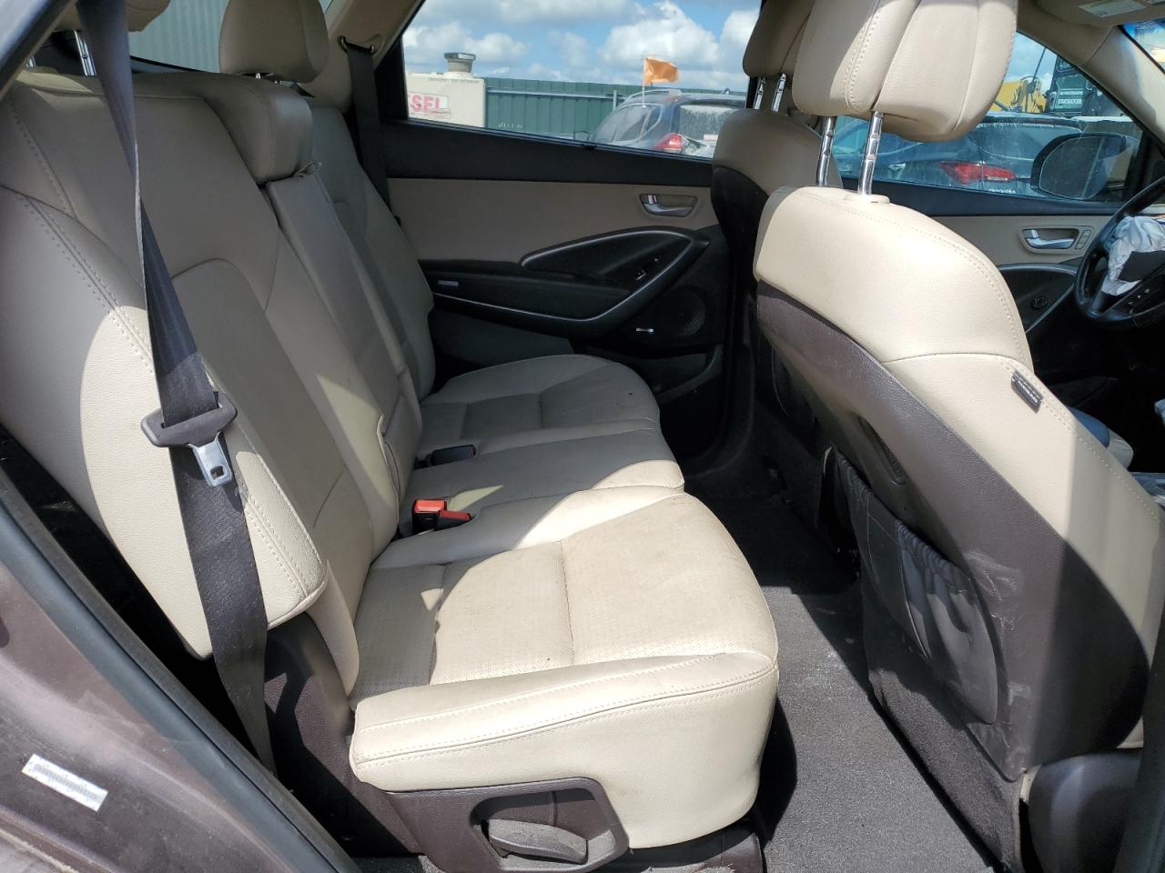 2014 Hyundai Santa Fe Gls VIN: KM8SR4HF4EU065220 Lot: 69830695