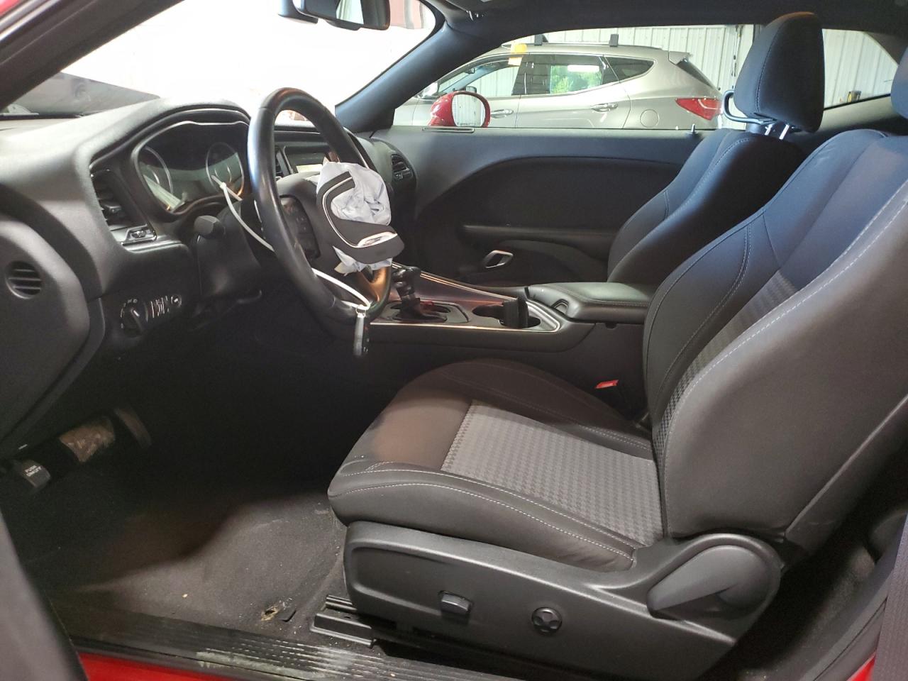 2015 Dodge Challenger Sxt VIN: 2C3CDZAG1FH723799 Lot: 71486595