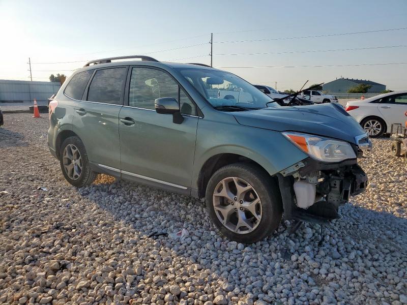  SUBARU FORESTER 2016 Zielony