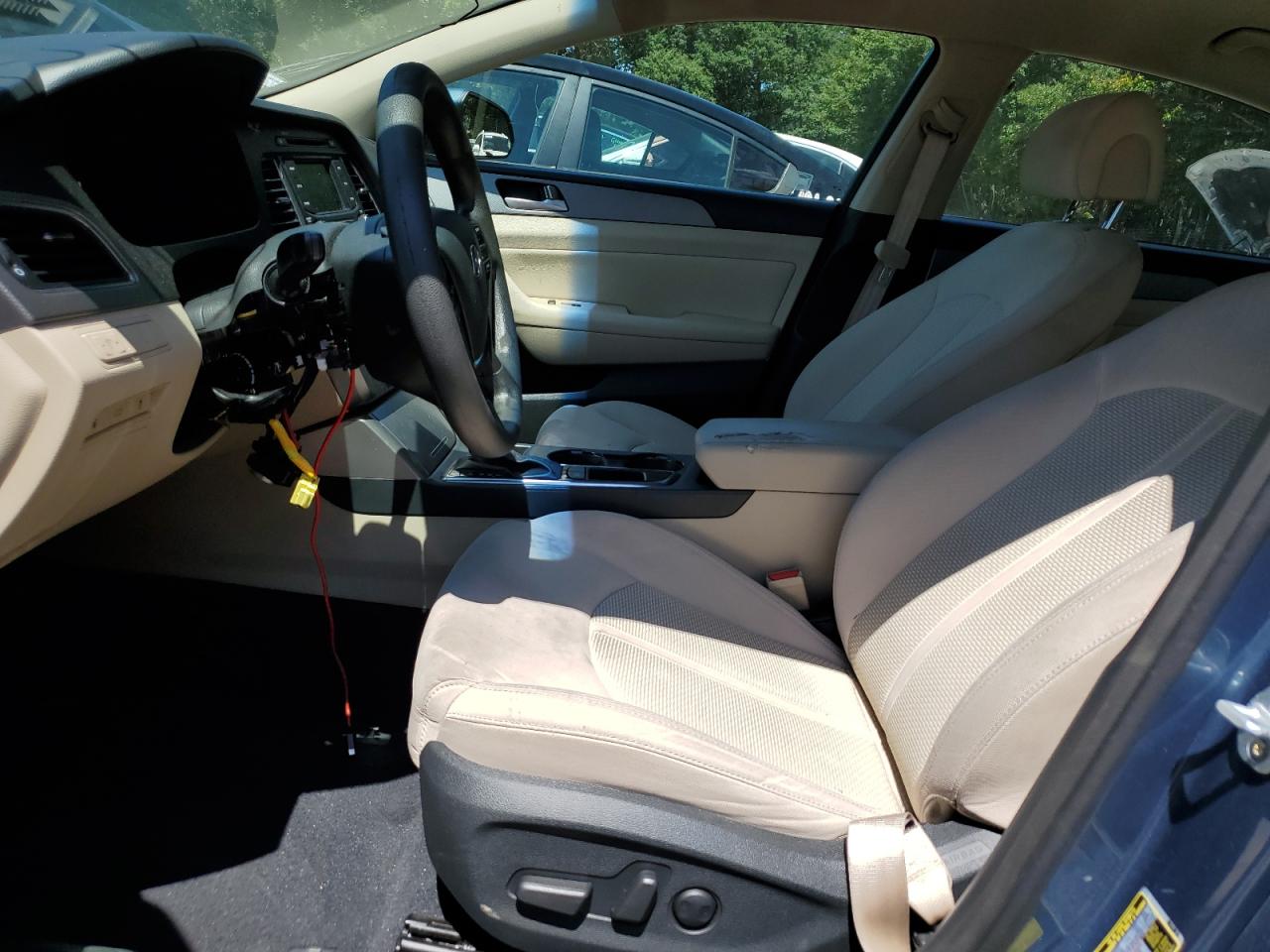 2015 Hyundai Sonata Se VIN: 5NPE24AF7FH165775 Lot: 69750305