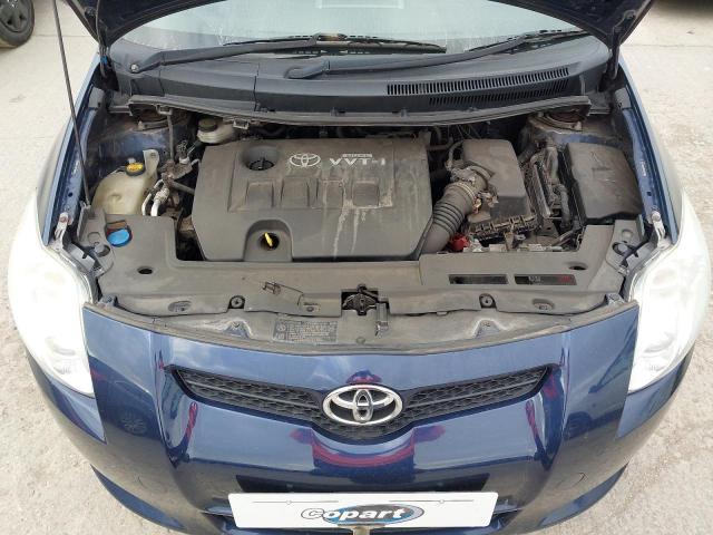 2008 TOYOTA AURIS SR V
