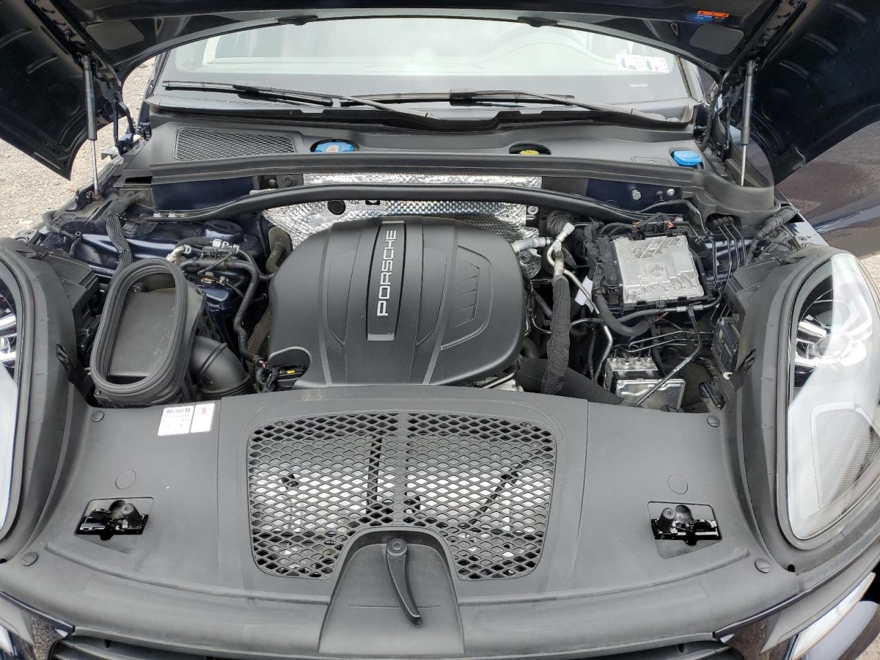 2019 Porsche Macan VIN: WP1AA2A54KLB03543 Lot: 68720885