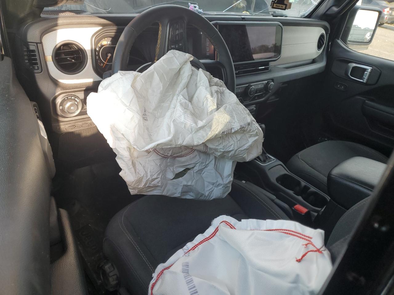 2024 Jeep Wrangler Sport VIN: 1C4PJXDN1RW108373 Lot: 70983655