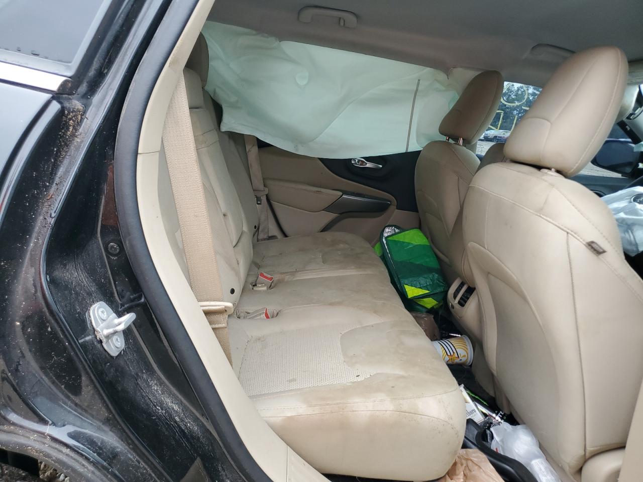 2019 Jeep Cherokee Latitude VIN: 1C4PJLCB2KD203963 Lot: 67801305