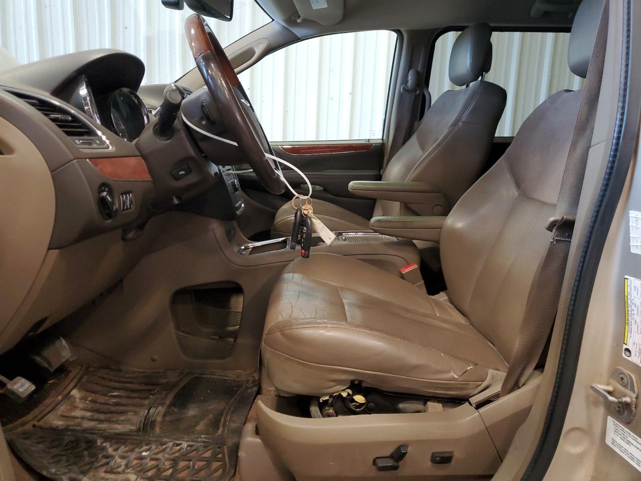 2013 Chrysler Town & Country Limited VIN: 2C4RC1GG2DR797239 Lot: 67731575