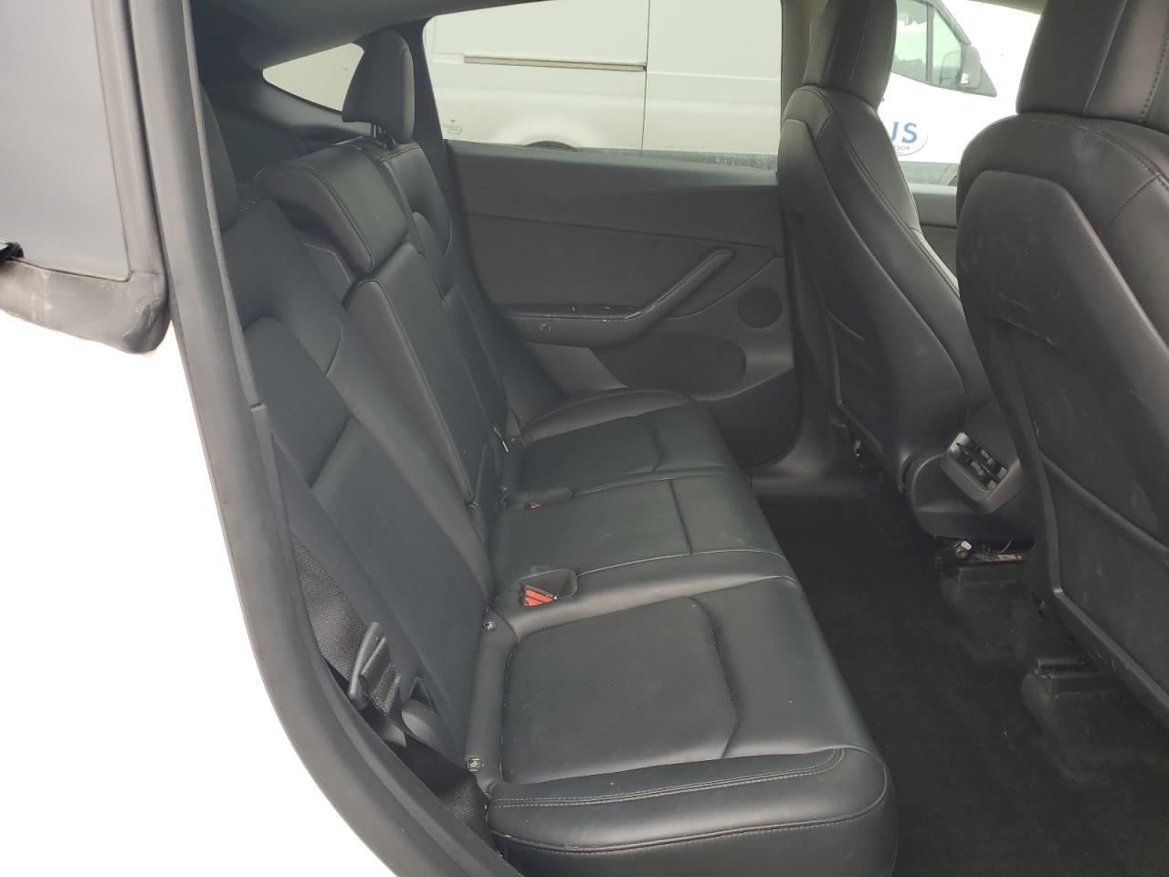 2022 Tesla Model Y VIN: 7SAYGDEE2NF423359 Lot: 69243245