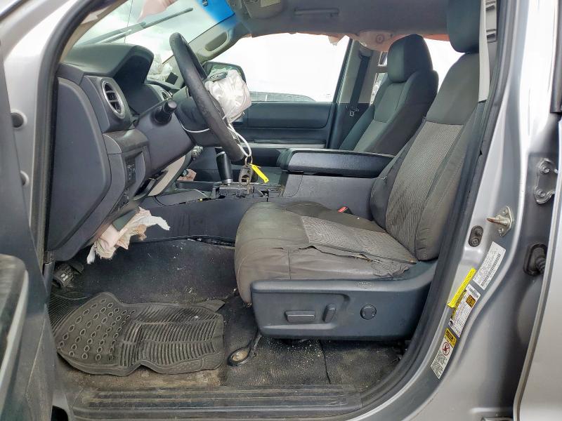 2016 TOYOTA TUNDRA CREWMAX SR5  