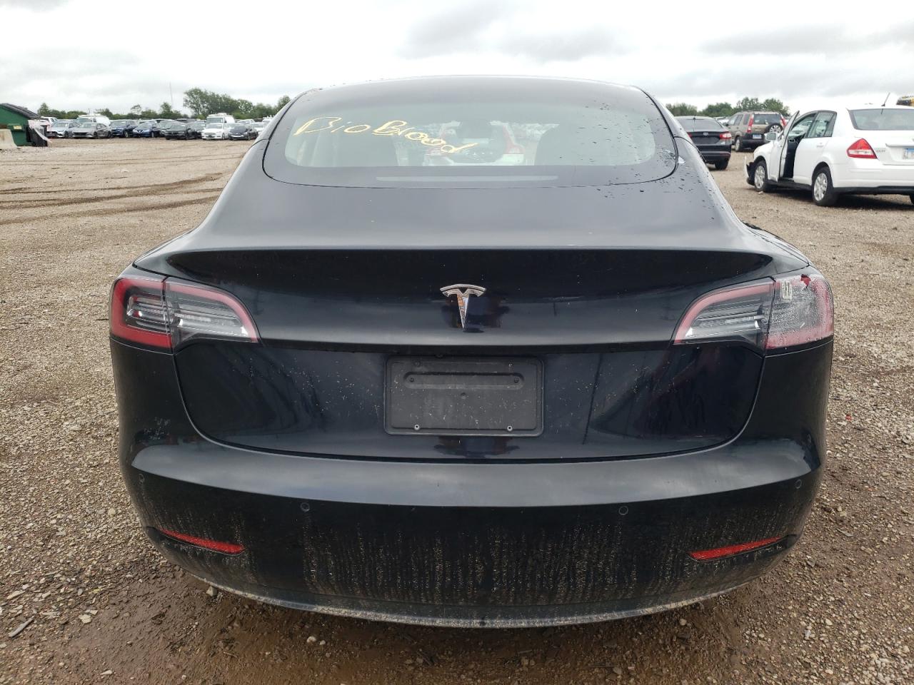 2022 Tesla Model 3 VIN: 5YJ3E1EA9NF187088 Lot: 68729125