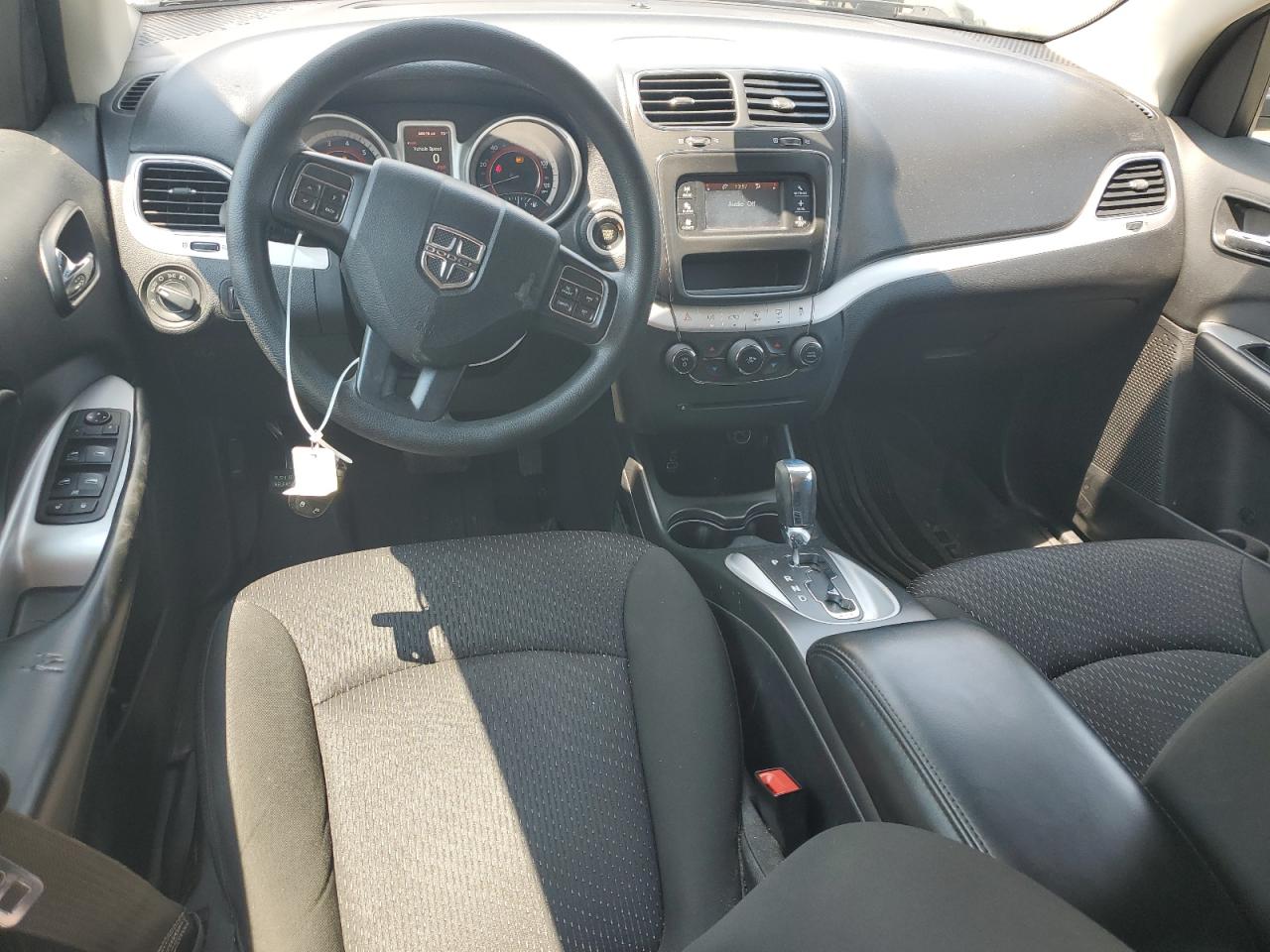 2019 Dodge Journey Se VIN: 3C4PDCAB5KT770916 Lot: 67070065