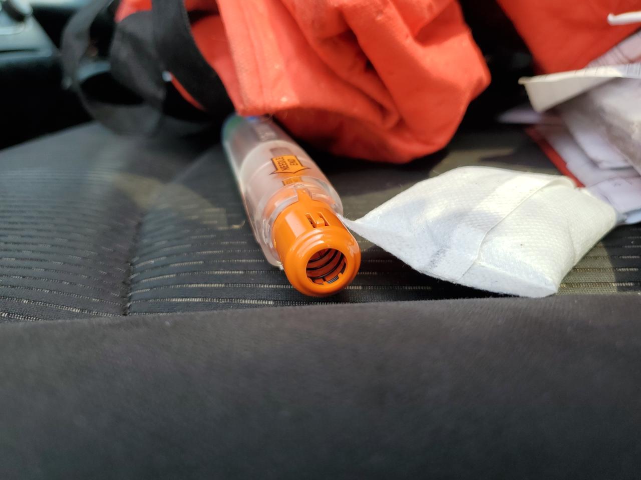 2018 Dodge Journey Se VIN: 3C4PDCAB0JT229058 Lot: 69380325