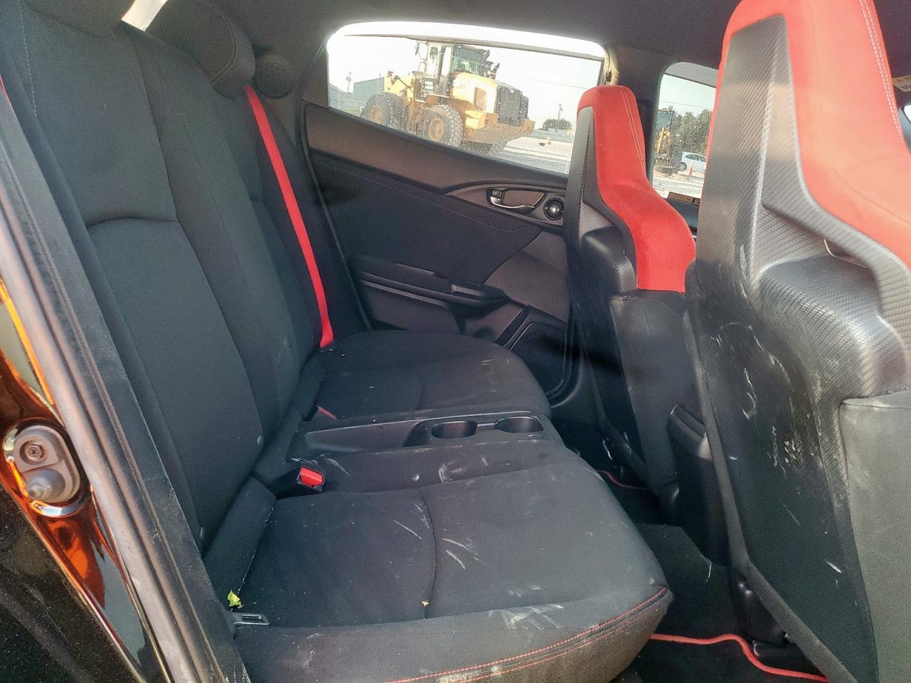 2018 Honda Civic Type-R Touring VIN: SHHFK8G72JU203043 Lot: 70862865