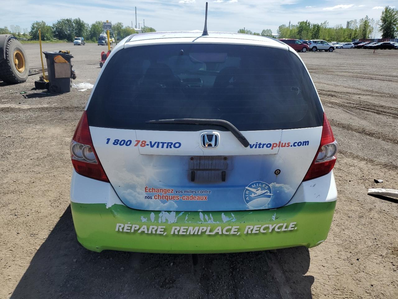 2007 Honda Fit VIN: JHMGD37477S817377 Lot: 69292135