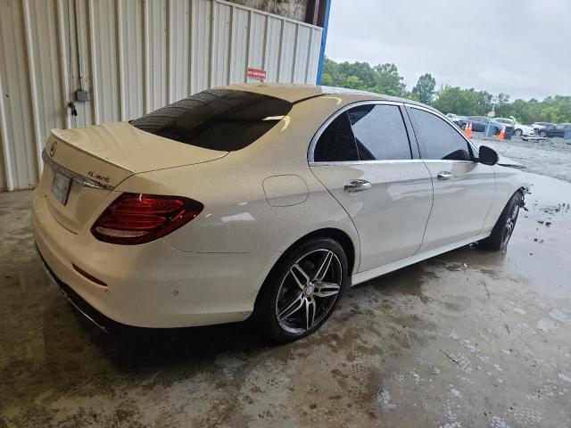  MERCEDES-BENZ E-CLASS 2017 Белы