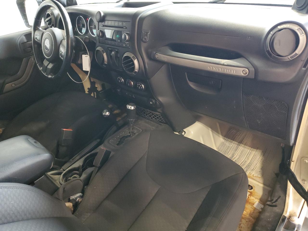 2011 Jeep Wrangler Sport VIN: 1J4AA2D19BL548655 Lot: 70868835