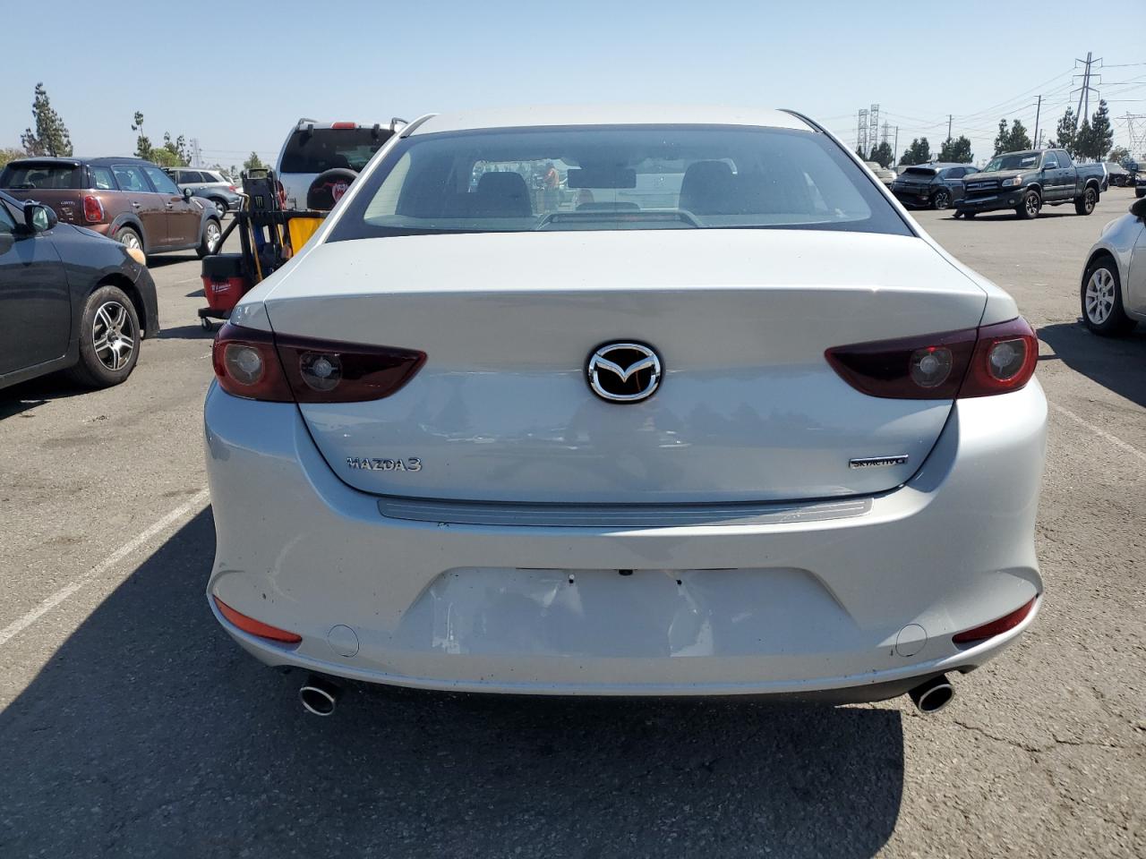 2025 Mazda 3 Select Sport VIN: JM1BPABM8S1778196 Lot: 68972595