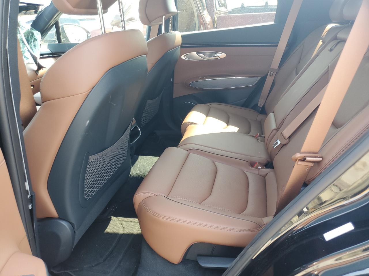 2025 Genesis Gv70 Base VIN: KMUMADTB8SU196667 Lot: 67069525