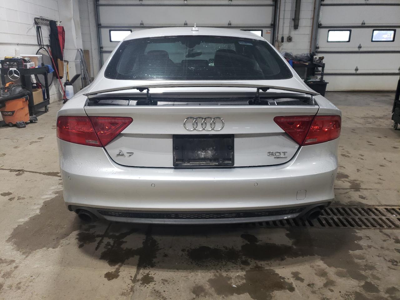 Фото: WAU2GBFC3FN003887