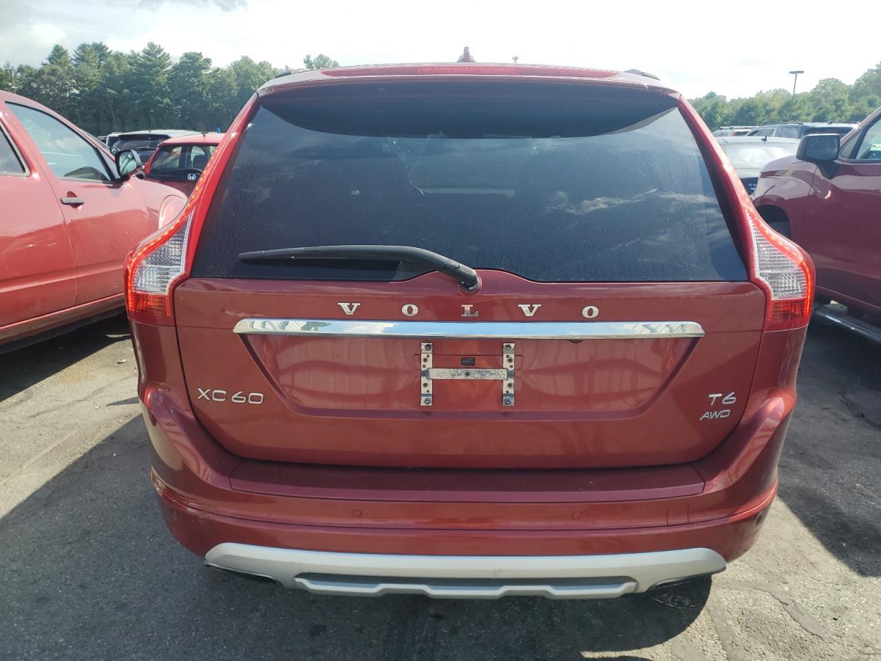 2017 Volvo Xc60 T6 Dynamic VIN: YV449MRR0H2200132 Lot: 68178625