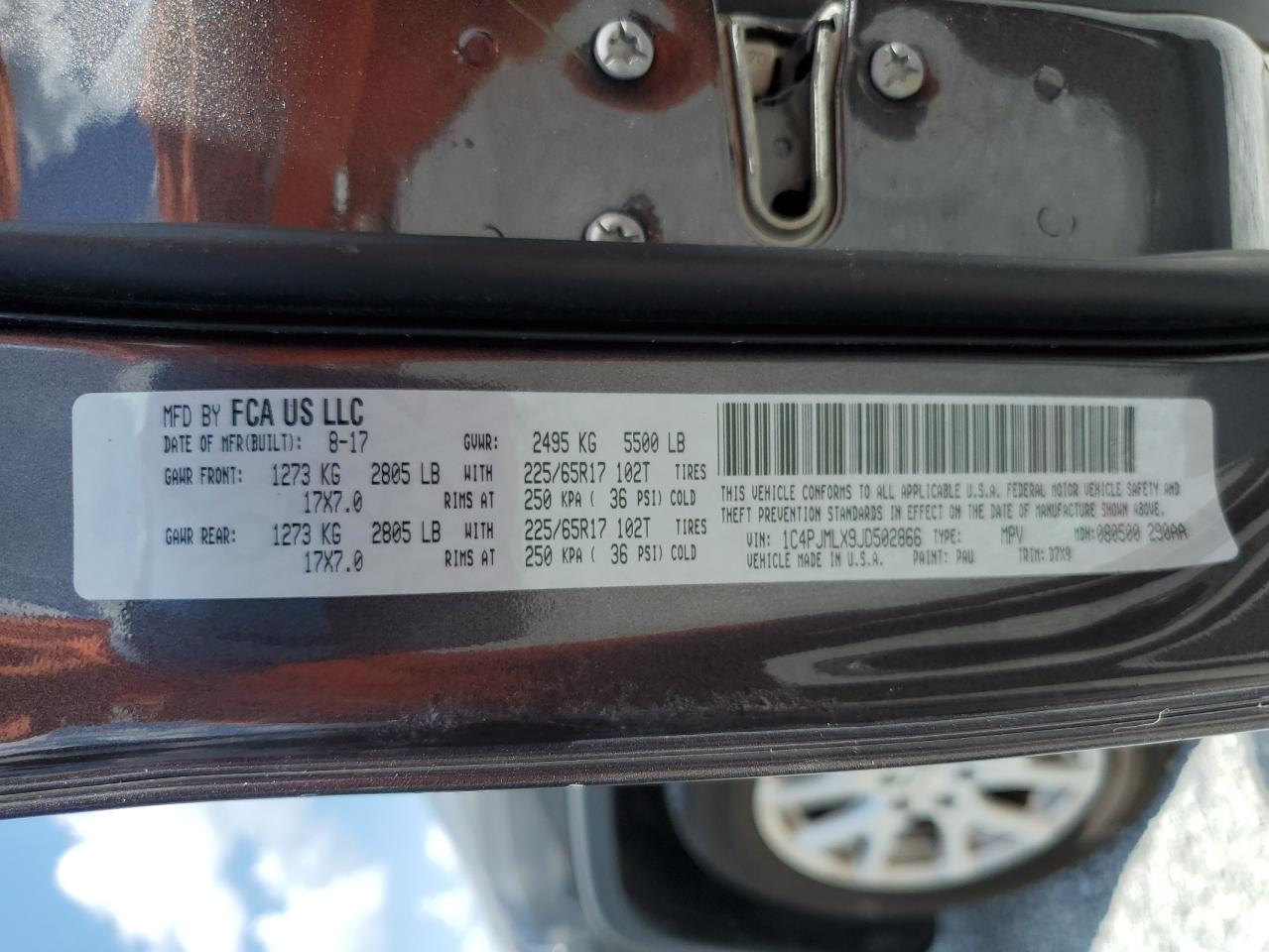 2018 Jeep Cherokee Latitude Plus VIN: 1C4PJMLX9JD502866 Lot: 69350955