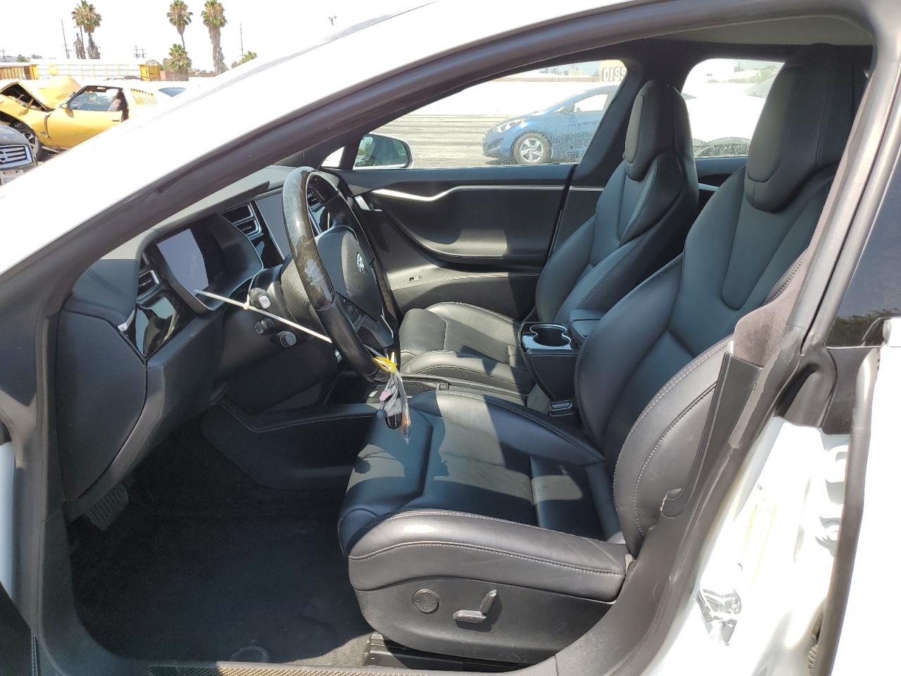 2018 Tesla Model S VIN: 5YJSA1E25JF247135 Lot: 68872155