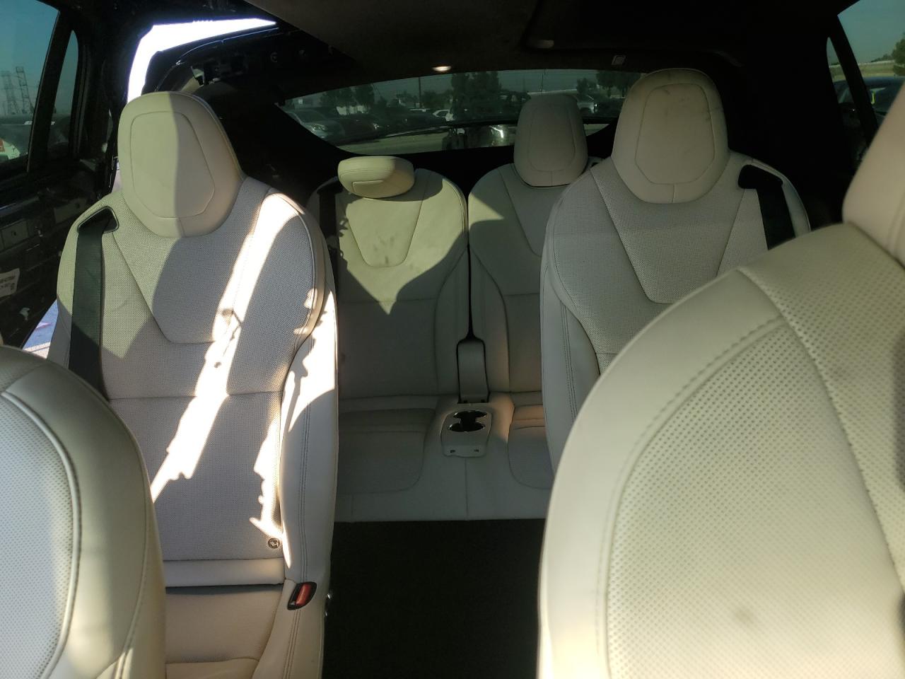 7SAXCBE53RF437000 2024 Tesla Model X