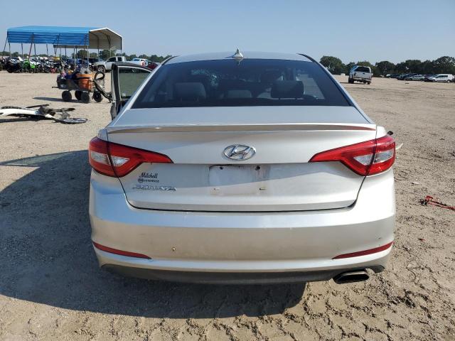  HYUNDAI SONATA 2016 Серебристый
