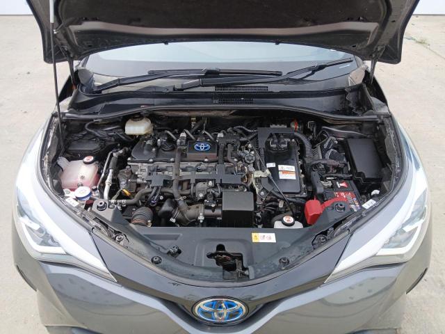 2020 TOYOTA C-HR EXCEL