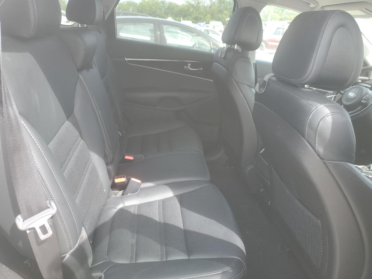 2016 Kia Sorento Ex VIN: 5XYPHDA15GG033067 Lot: 70780425
