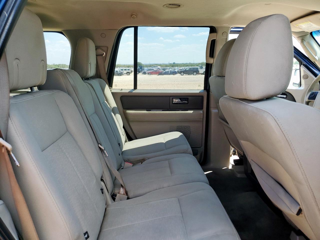 2013 Ford Expedition Xlt VIN: 1FMJU1H50DEF31640 Lot: 70498385