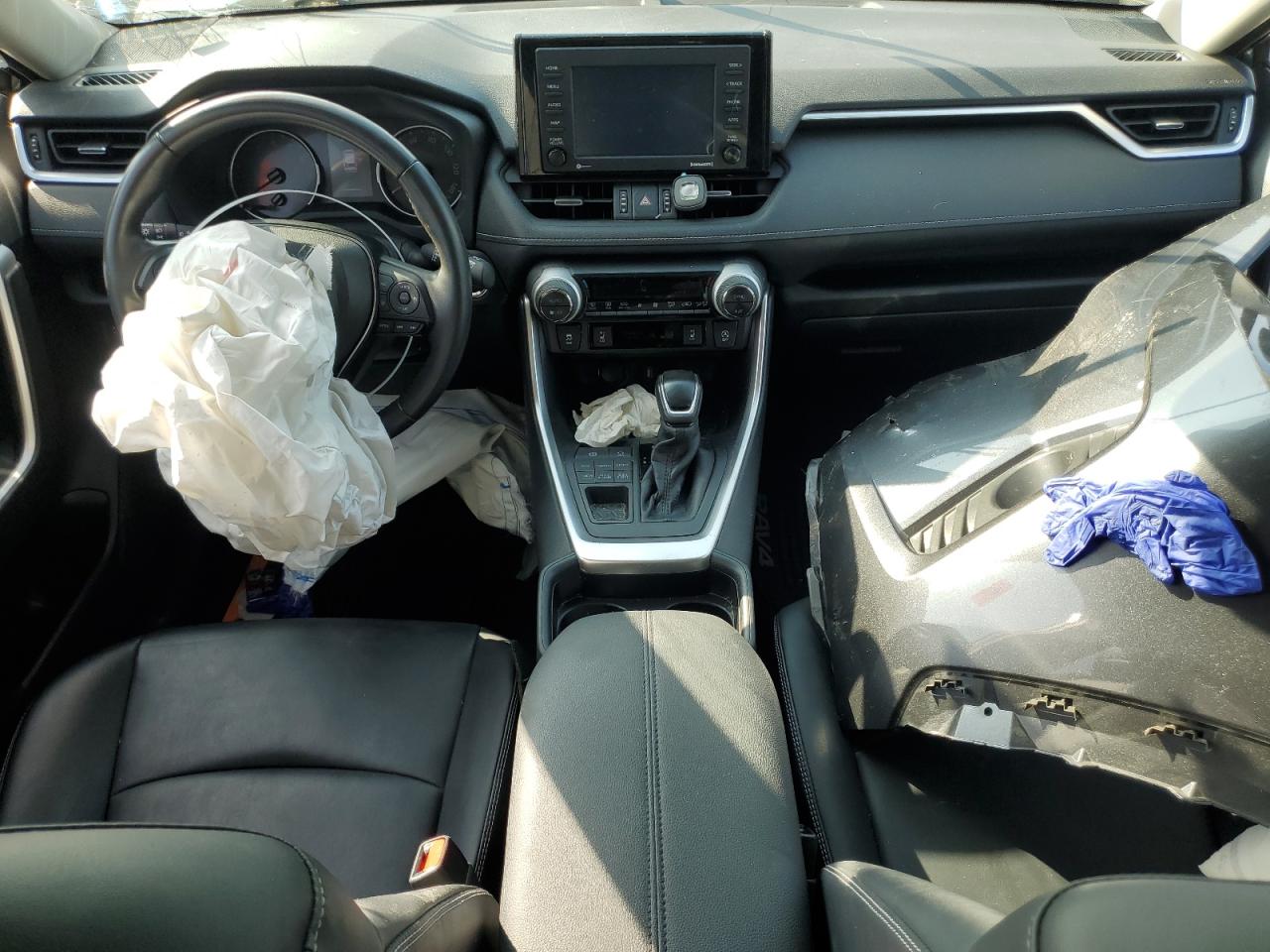 2020 Toyota Rav4 Xle Premium VIN: JTMA1RFV3LD067522 Lot: 66436665