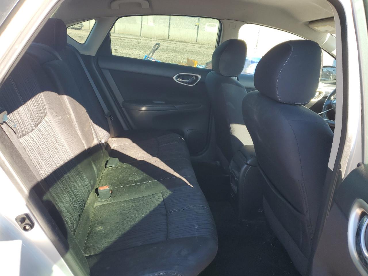 2018 Nissan Sentra S VIN: 3N1AB7AP7JY250283 Lot: 70339145