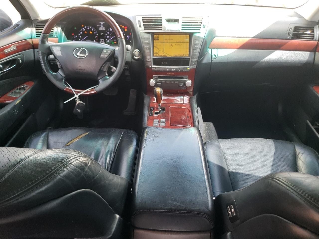 2010 Lexus Ls 460 VIN: JTHCL5EF4A5006028 Lot: 70113445