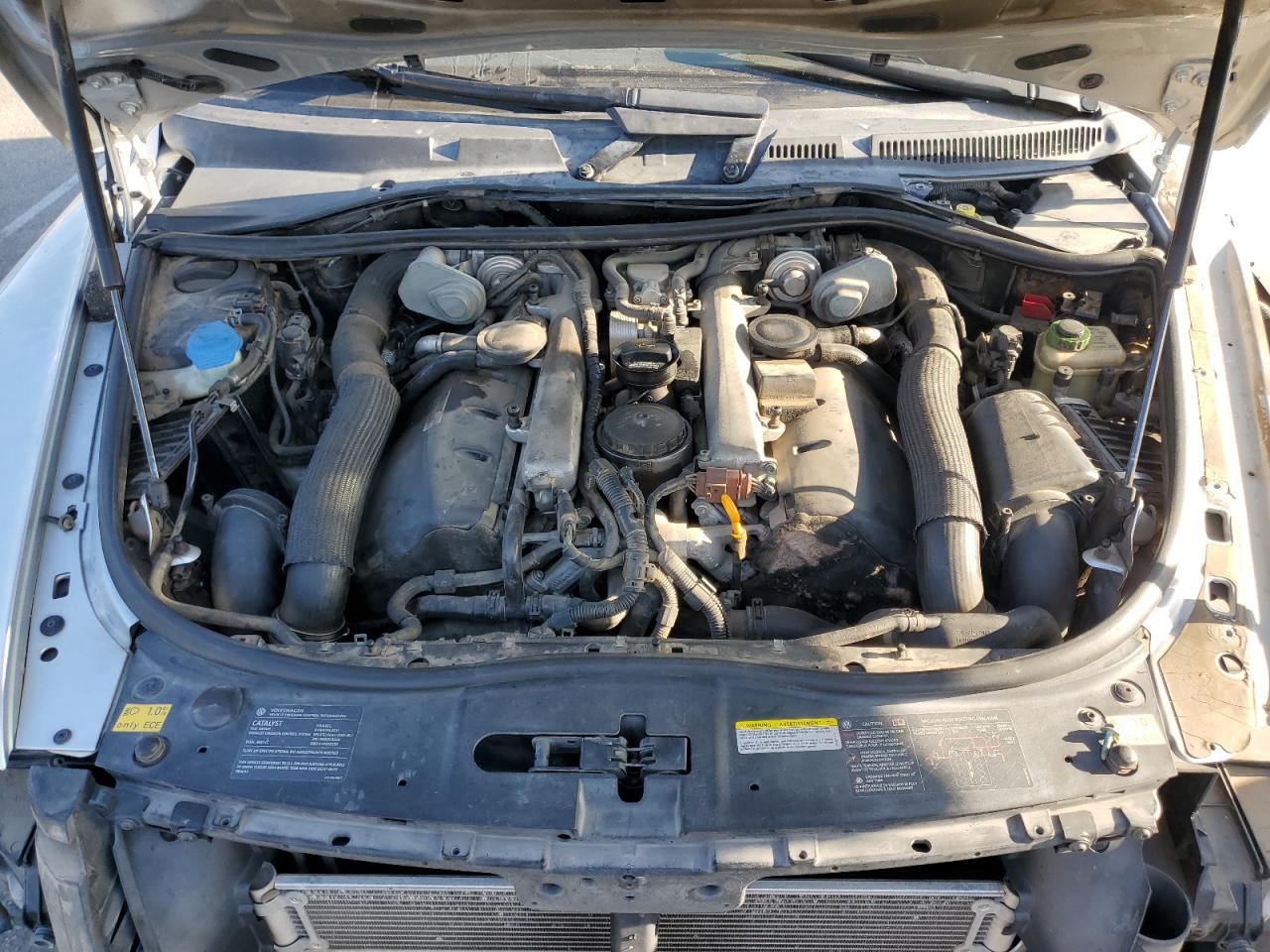 2004 Volkswagen Touareg Tdi 5.0 VIN: WVGHH77L54D079339 Lot: 69993045