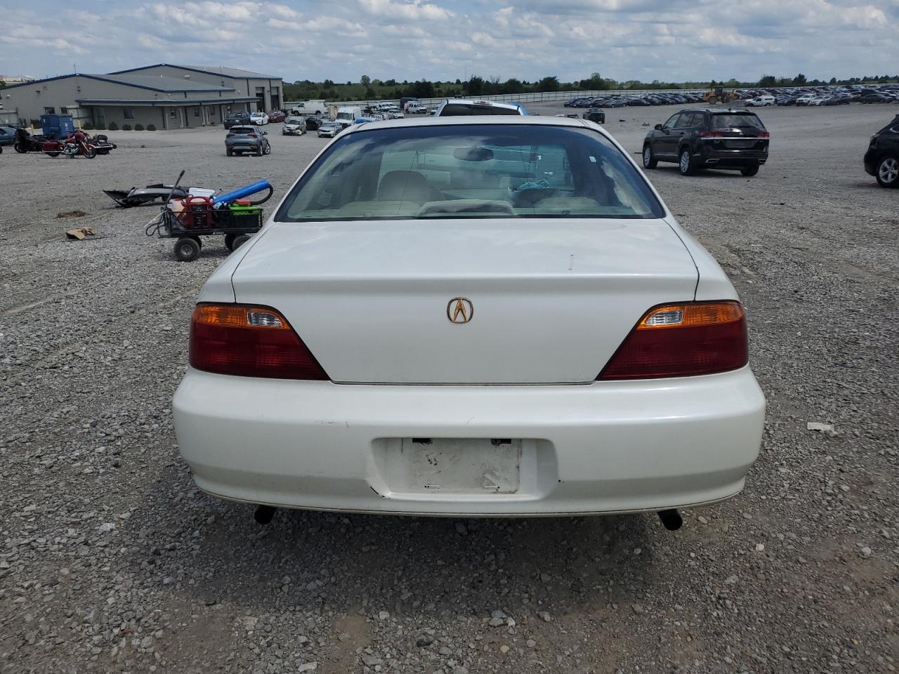 2000 Acura 3.2Tl VIN: 19UUA5662YA067360 Lot: 69837225