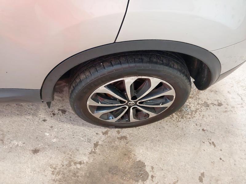 2012 NISSAN QASHQAI N-TEC