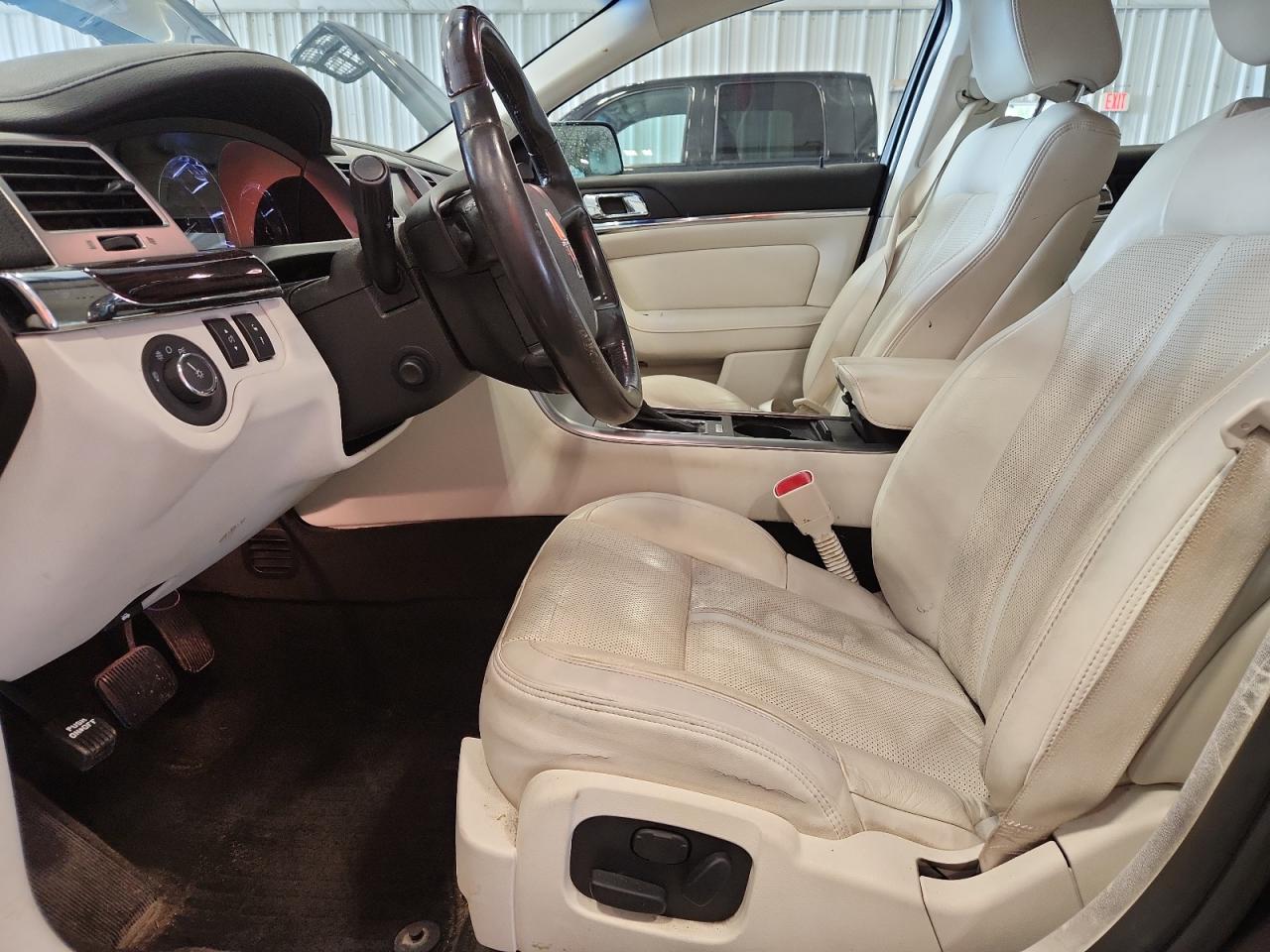 2012 Lincoln Mks VIN: 1LNHL9DR2CG803276 Lot: 69802675