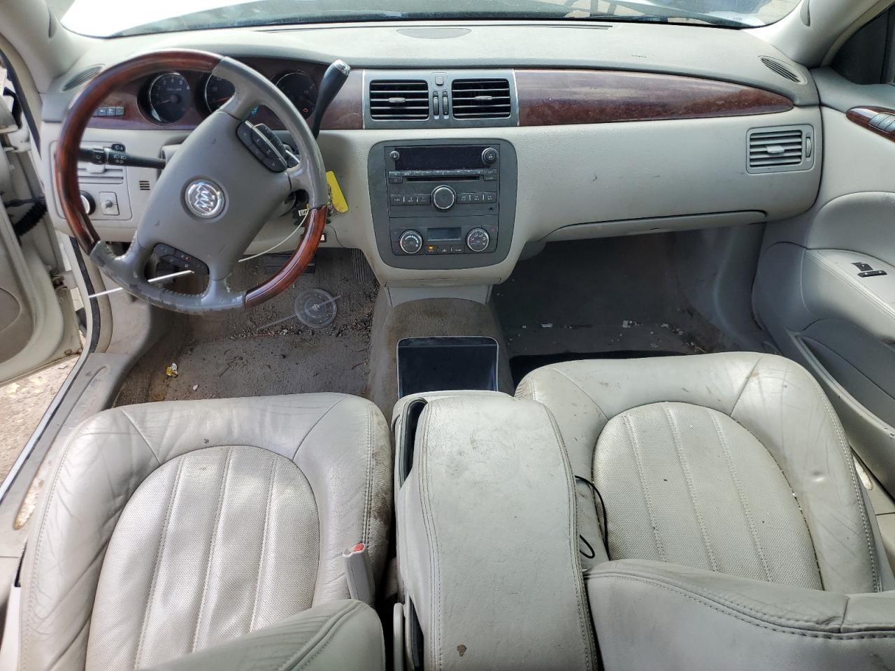 2008 Buick Lucerne Cxl VIN: 1G4HD572X8U132890 Lot: 70116395