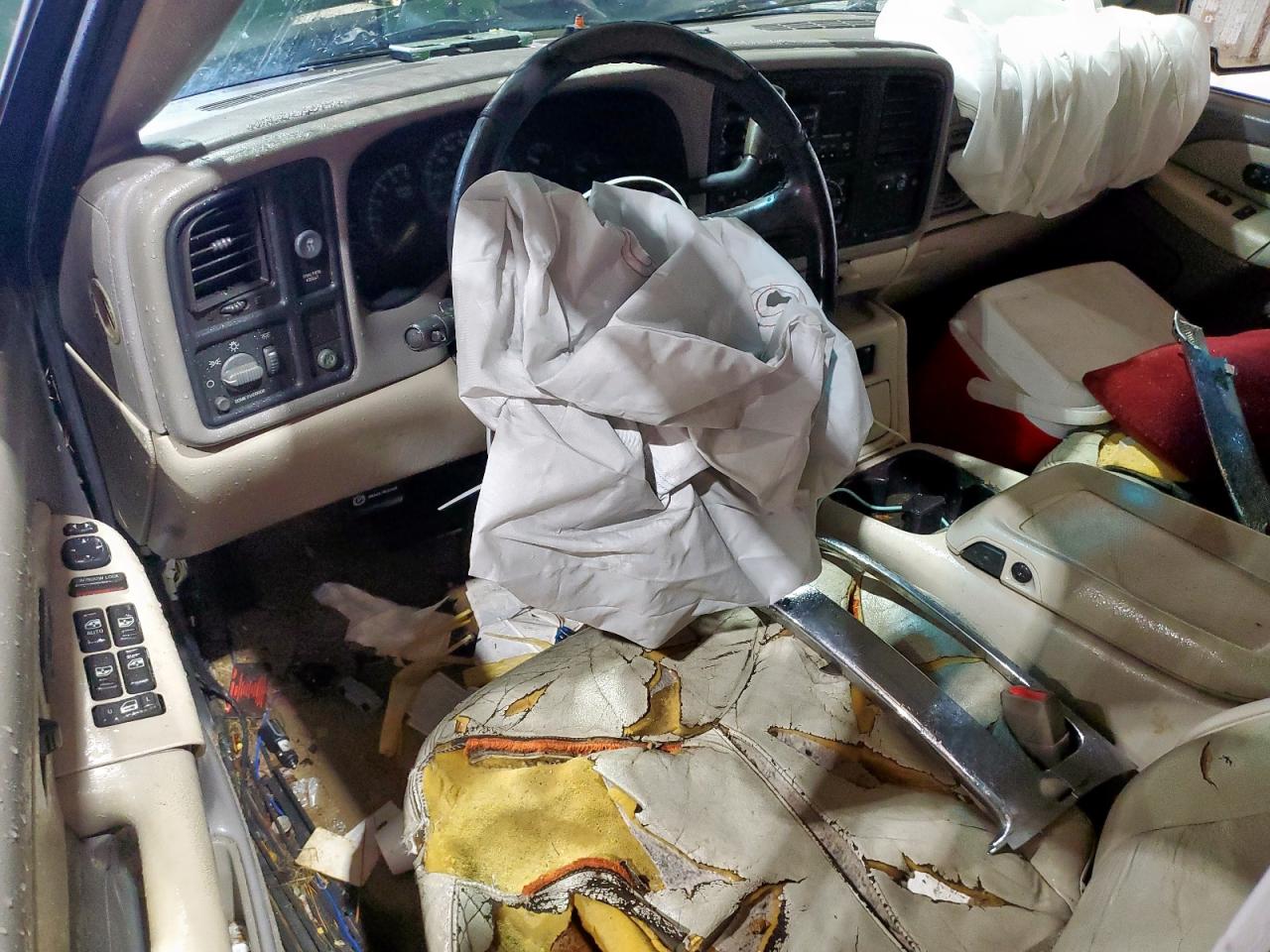 2000 GMC Yukon VIN: 1GKEC13V7YJ175866 Lot: 71016375