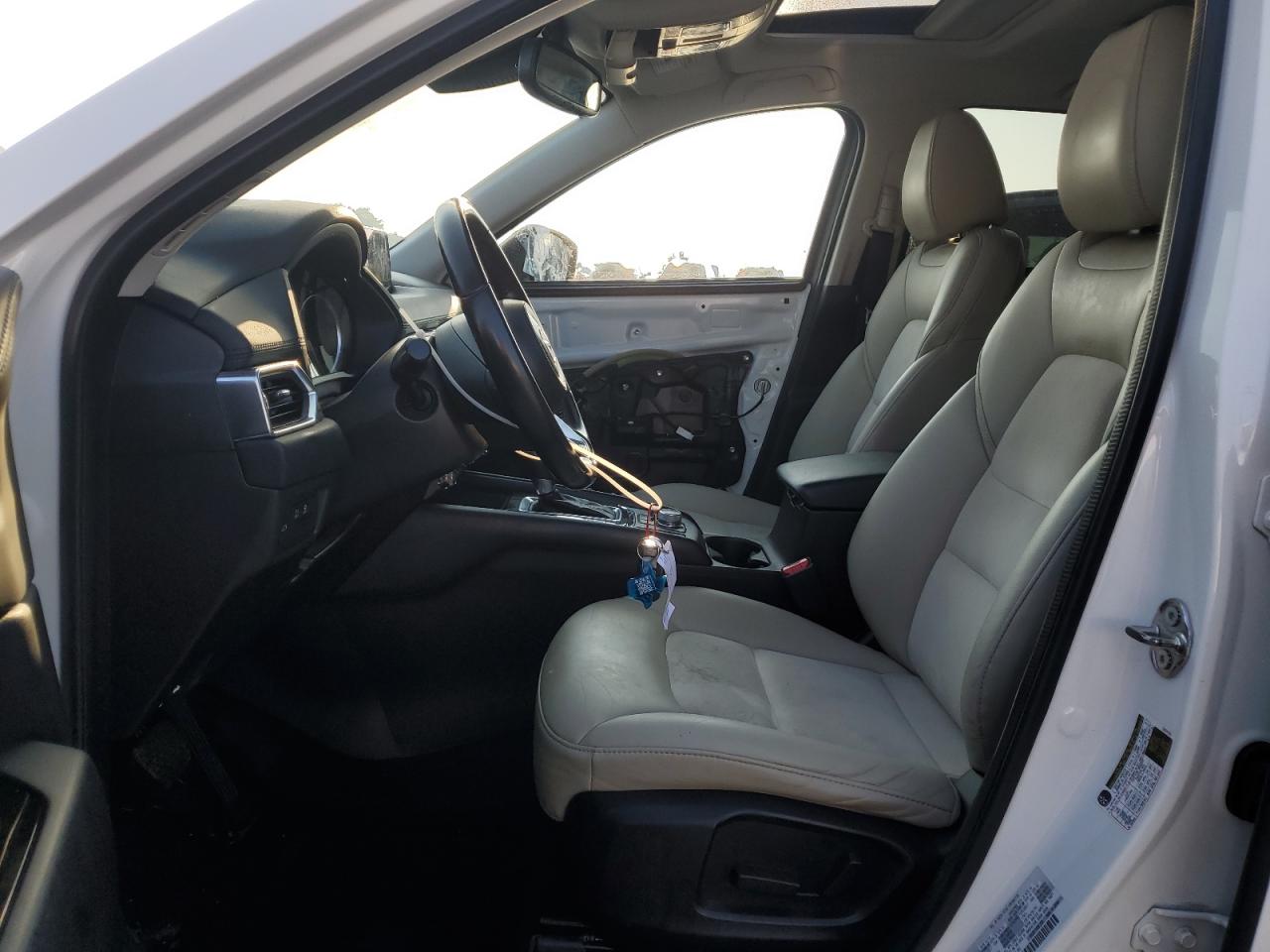 2019 Mazda Cx-5 Touring VIN: JM3KFACM3K1568601 Lot: 67281325