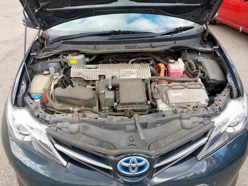 2015 TOYOTA AURIS EXCEL