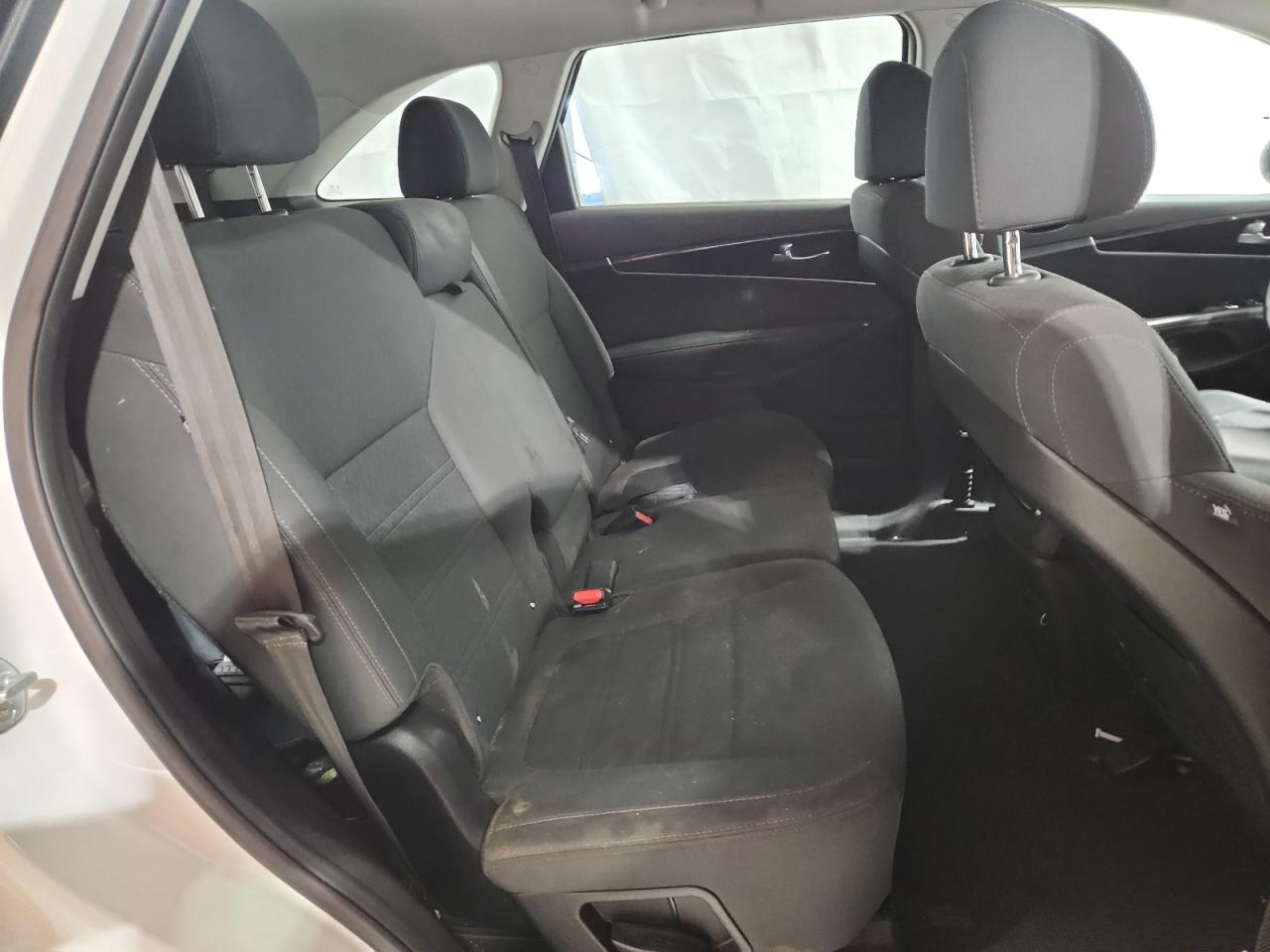 2018 Kia Sorento Lx VIN: 5XYPG4A58JG356378 Lot: 69319755