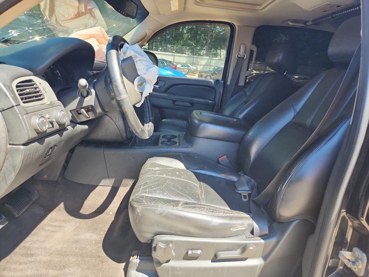 2011 Chevrolet Avalanche Lt VIN: 3GNTKFE30BG140262 Lot: 69921355